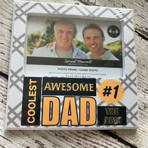 NWT Best Dad Picture Frame Fits 4x6 Photo- Great gift for dad!